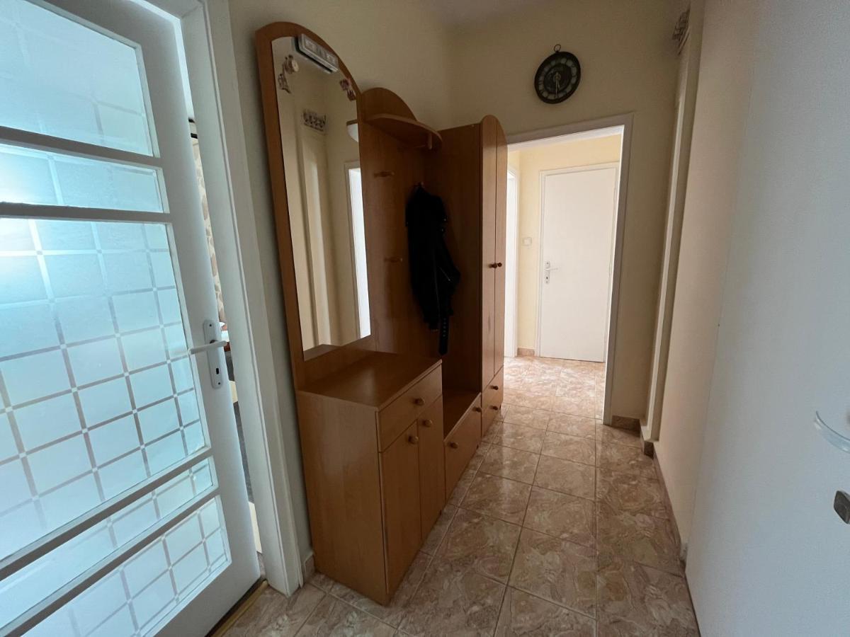 Apartment Acacia Varna Eksteriør billede